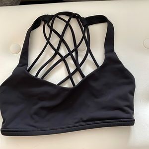 Lululemon free to be wild sports bra